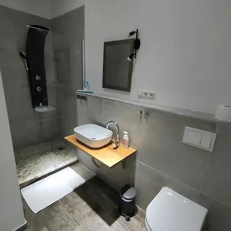 شقة Gasthof Tatenhausen Apartments *